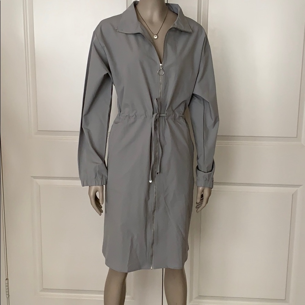 NWT Trend Factory Zip Front Cinch Waist Grey Dress
